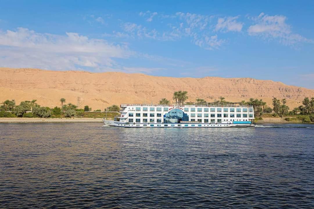 Hotel M/S Nephtis Nile Cruise Luxor Exteriér fotografie